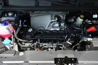 2025款瑞虎5x 高能版 1.5T CVT豪华版