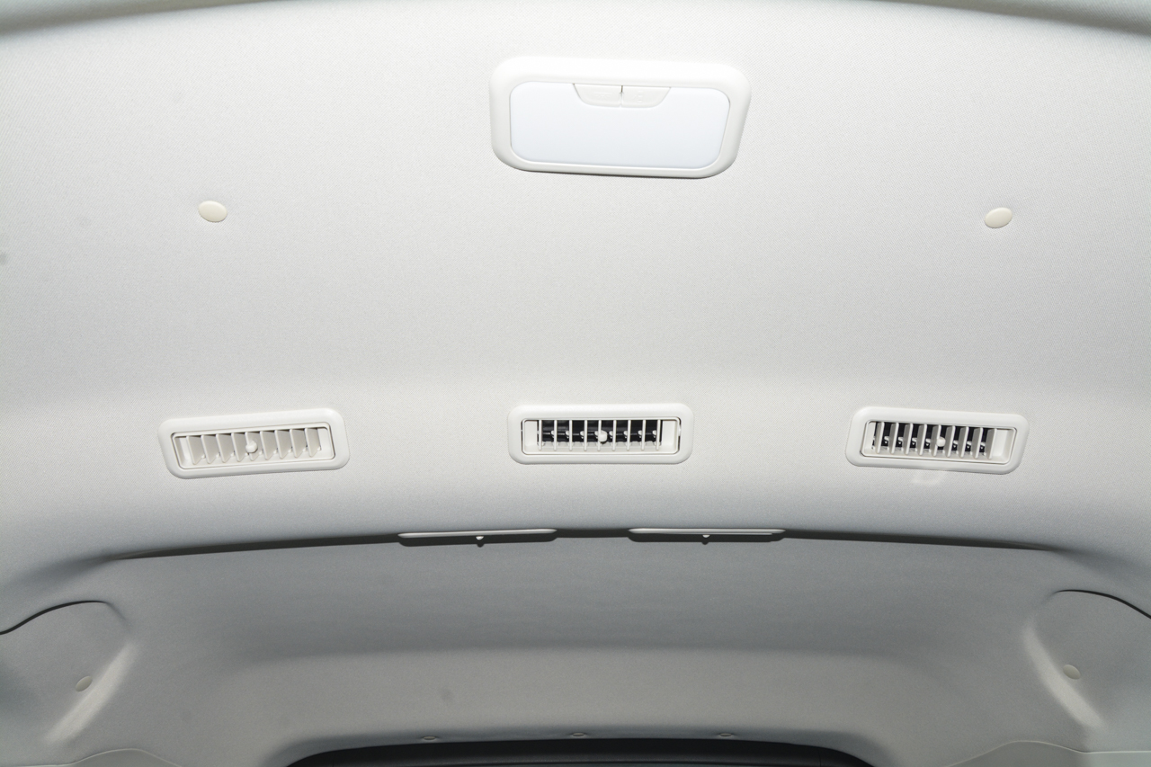 2019款斯威X7 1.8L手动舒适版7座