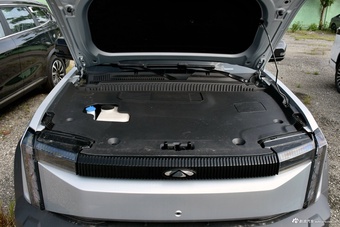 2025款风云X3 401风尚版图片