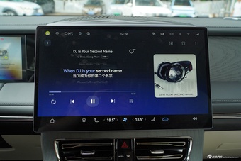 2025款传祺向往M8 乾崑系列 Ultra 头等舱