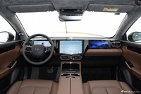 2023款零跑C01 630四驱性能版