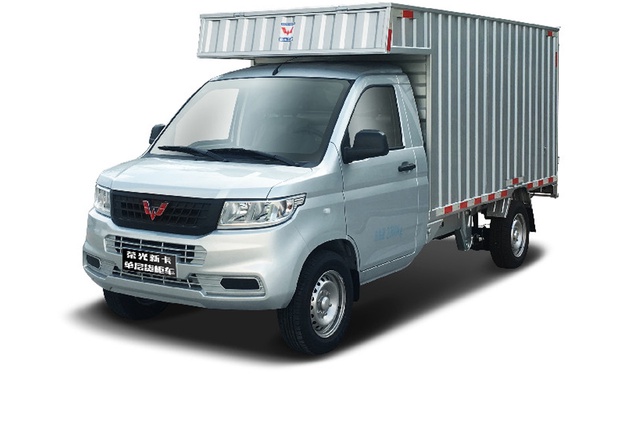 五菱荣光新卡翼开启图片