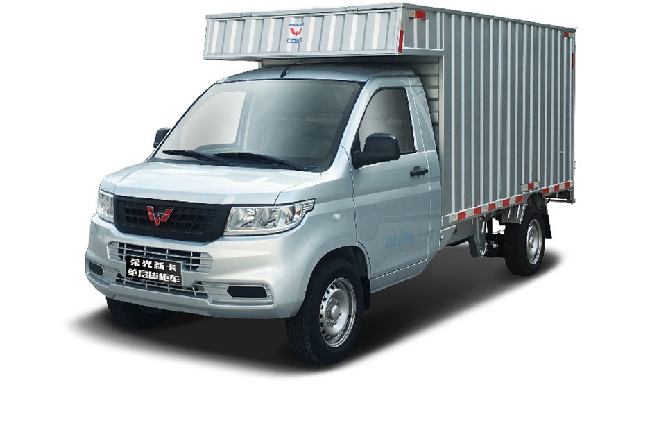 五菱荣光新卡翼开启