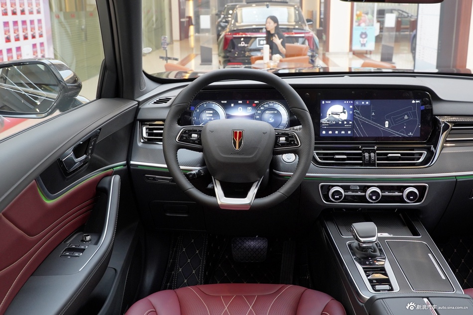 每次亮相都是焦点，红旗HS5全国最高直降5.78万