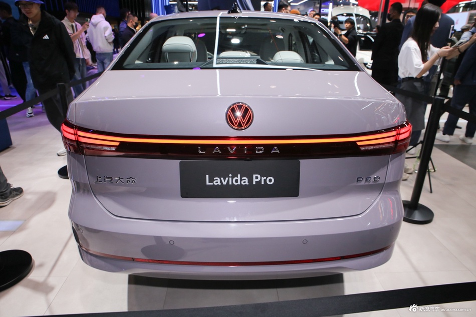 性价比很高大众朗逸全国6.4折起预计下月价格会有所浮动