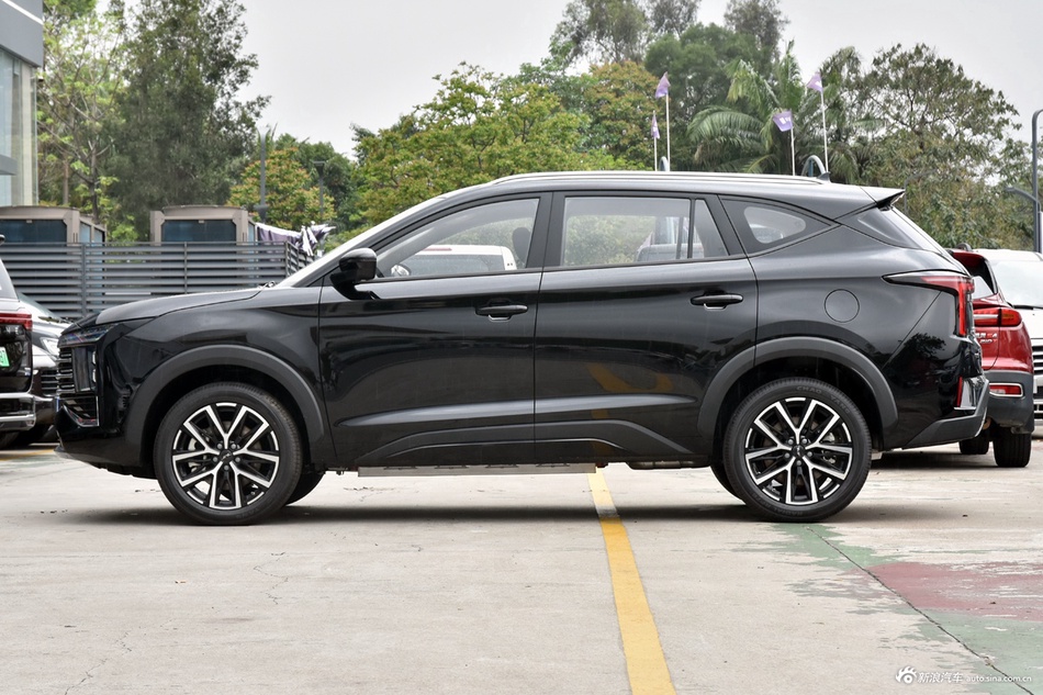 确认过眼神，遇上对的车，江淮汽车江淮X8 E家全国9.85万起