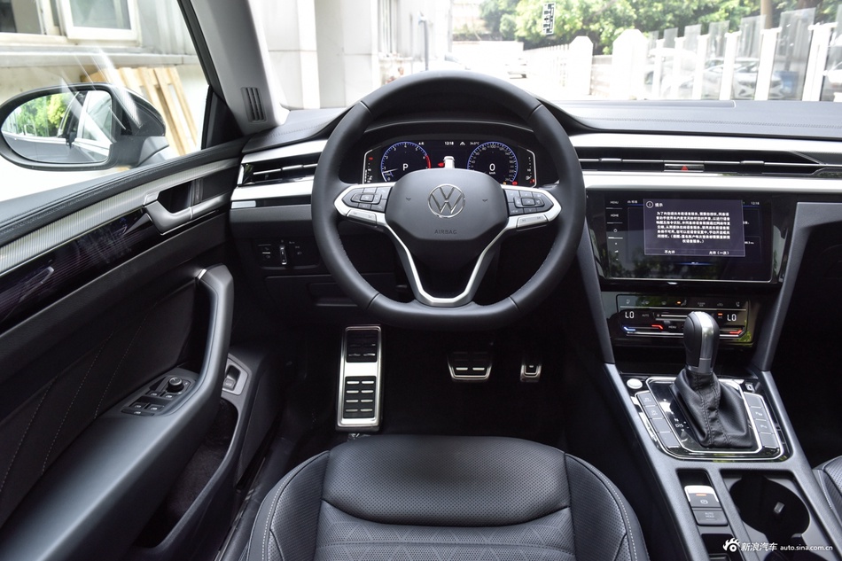 多便宜才算便宜？一汽-大众CC全国17.20万起，最高直降5.29万