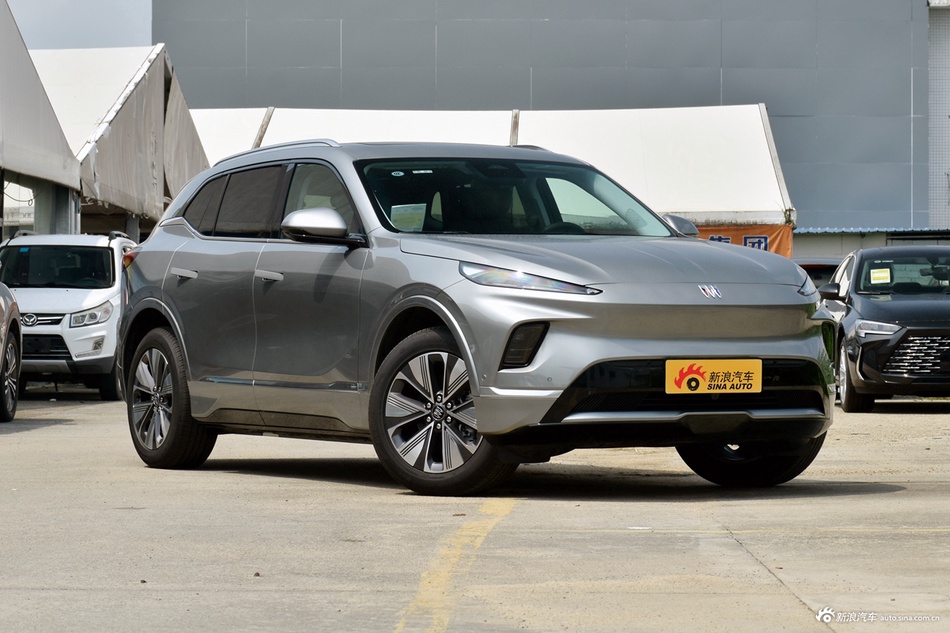 价格来说话，12月新浪报价，别克E5全国新车13.85万起