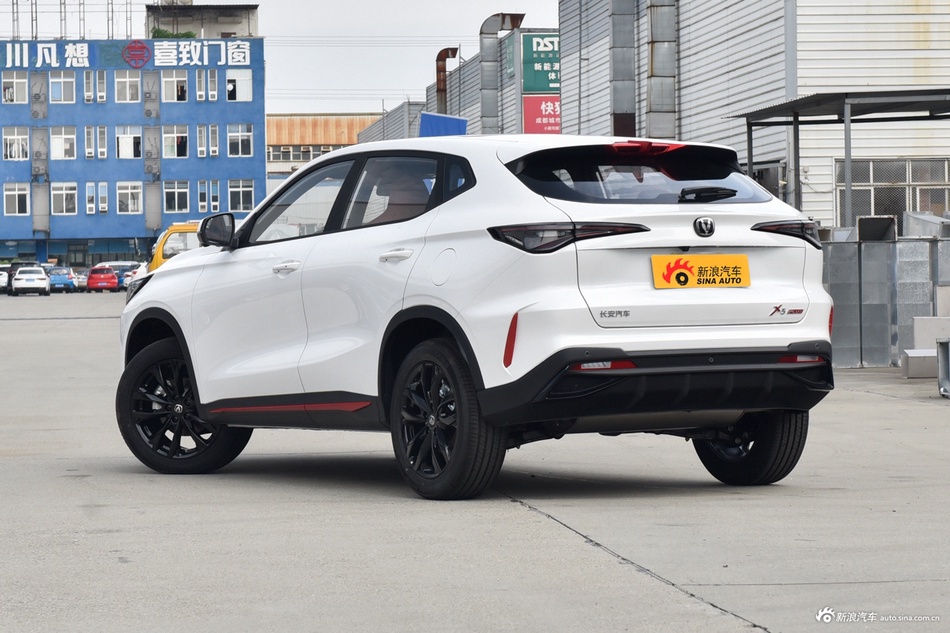 确认过眼神，遇上对的车，长安汽车长安X5 PLUS全国6.36万起